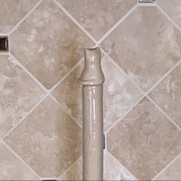 Handmade Ceramic Cat Themed Paper Towel Holder or Toilet Paper Roll Holder New - Picture 8 of 9